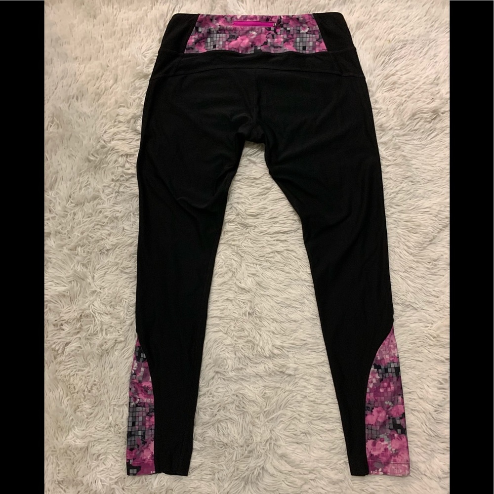 Free motion leggings